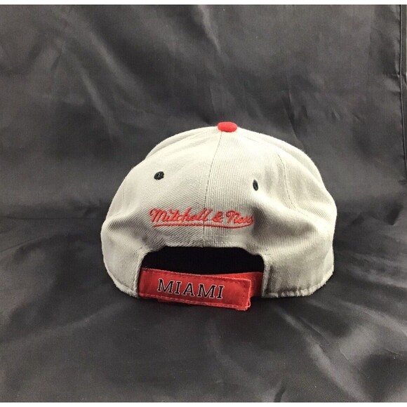 Mitchell & Ness Miami Heat NBA Basketball Brown Red Fitted Hat Cap Adjustable - Picture 3 of 11